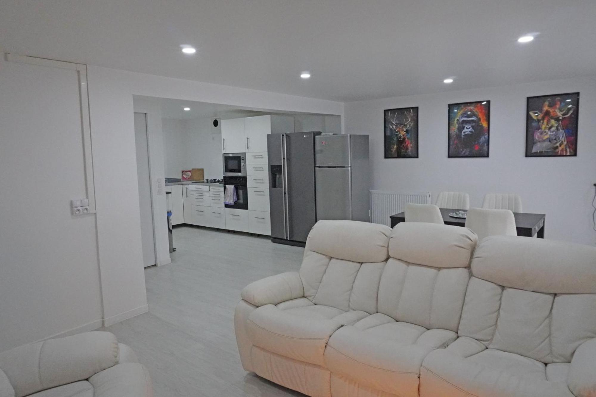Appartement Entier 2 Chambres Chez Zarius أتيس مو المظهر الخارجي الصورة